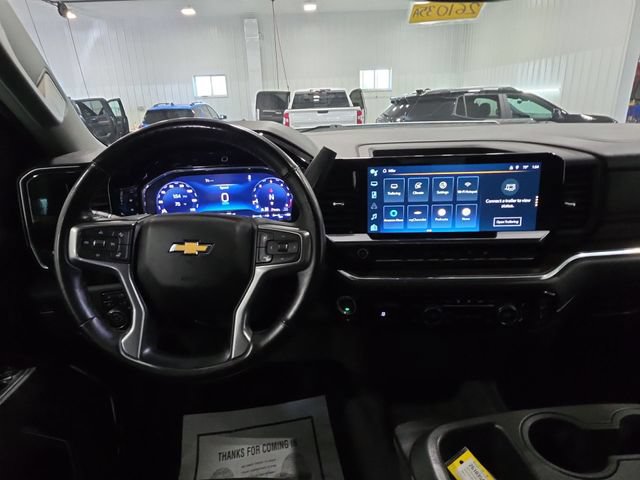 Used 2024 Chevrolet Silverado 3500 LTZ AWD/4WD image 10