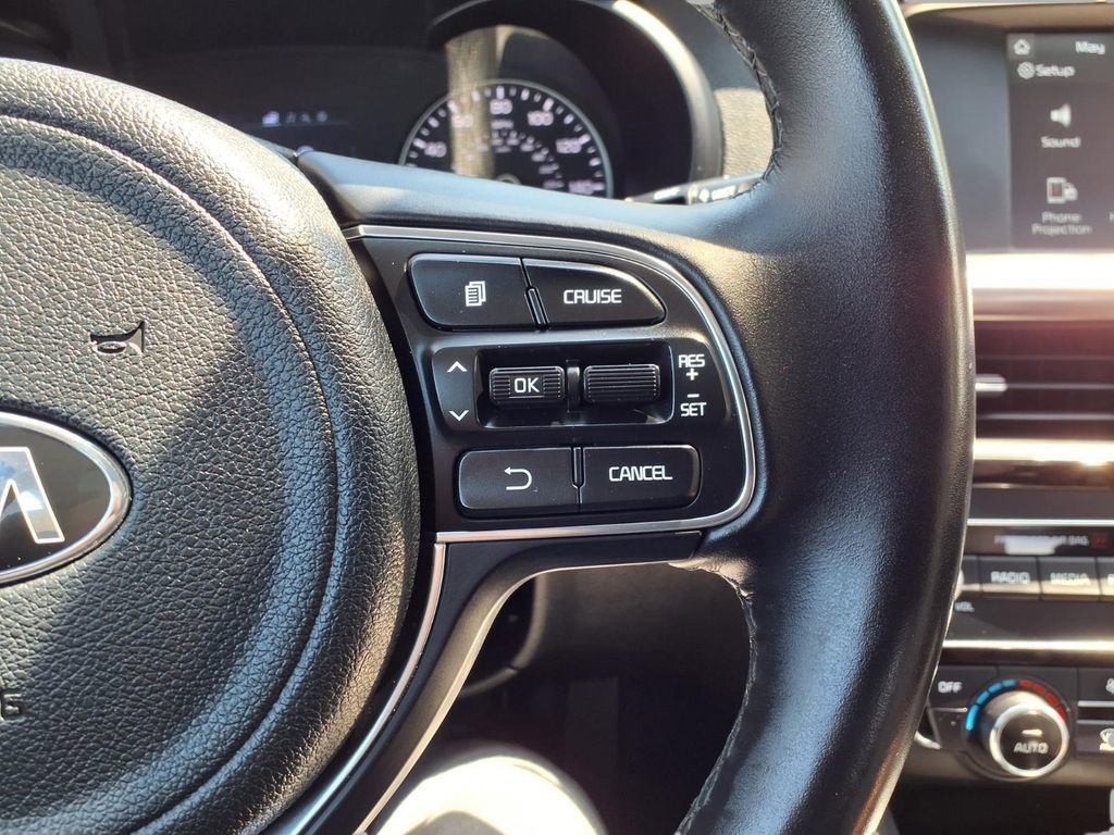 Used 2018 Kia Optima EX w/ Premium Package FWD image 14