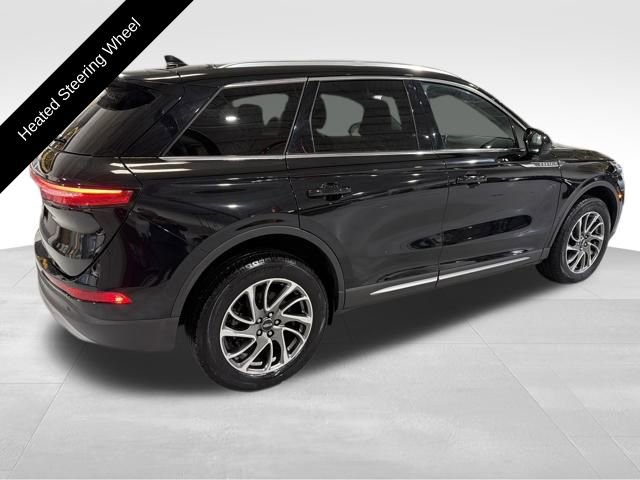 Certified 2022 Lincoln Corsair AWD w/ Equipment Group 101A image 8