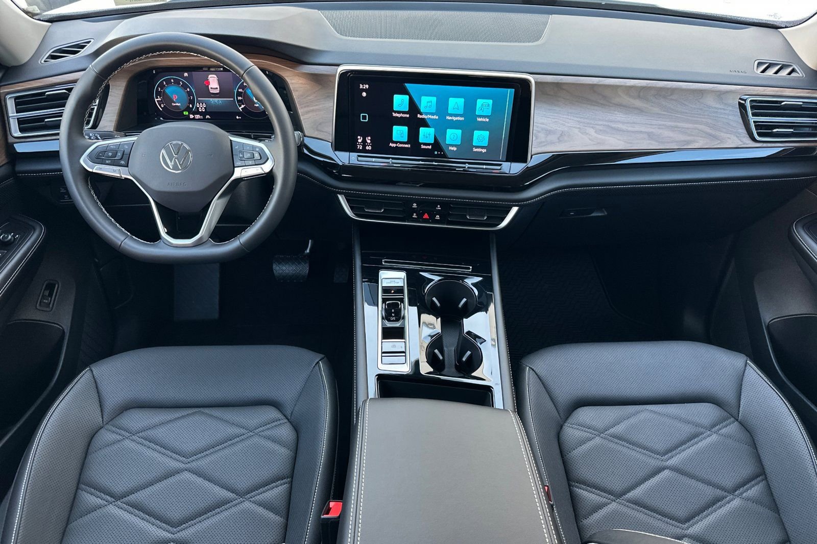 New 2026 Volkswagen Atlas SE image 11