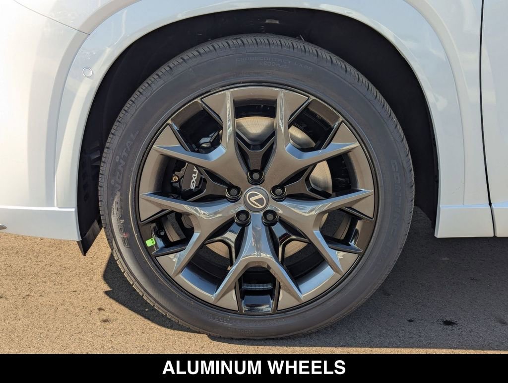 New 2026 Lexus TX 500h AWD w/ Technology Package image 9