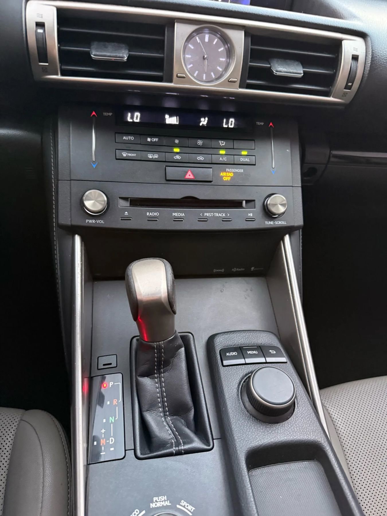 Used 2016 Lexus IS 200t image 17