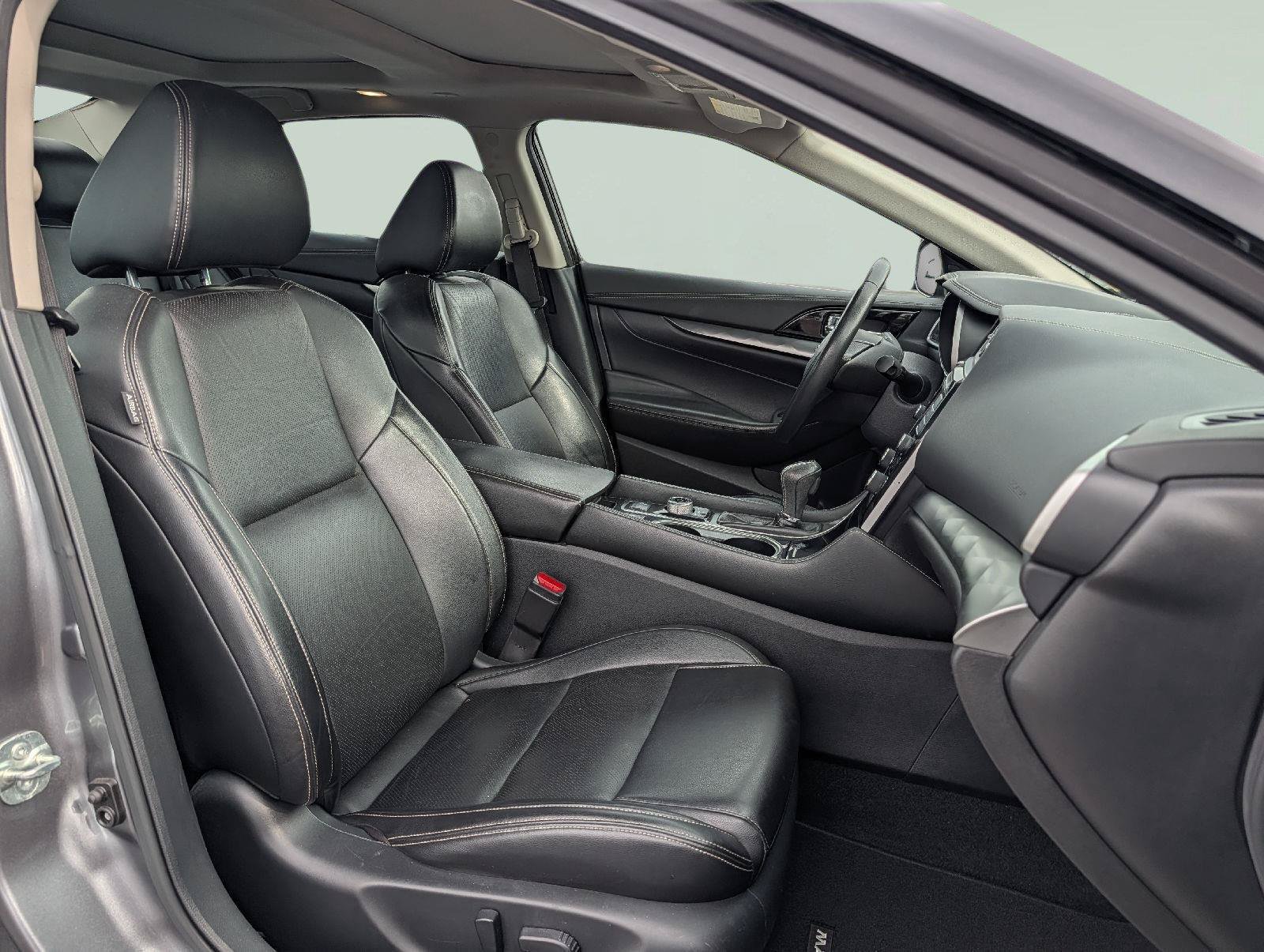 Used 2020 Nissan Maxima 3.5 SL w/ Floor Mat Group FWD image 20