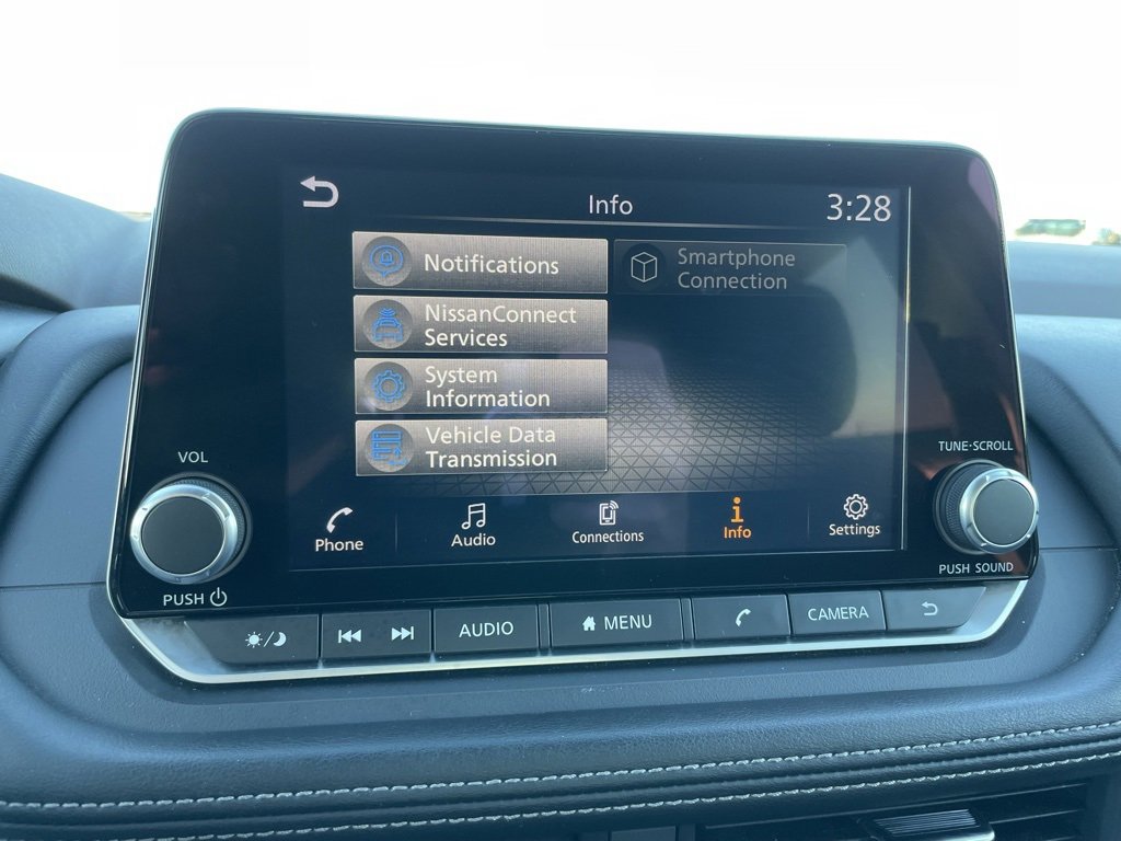 Used 2023 Nissan Rogue SV image 17