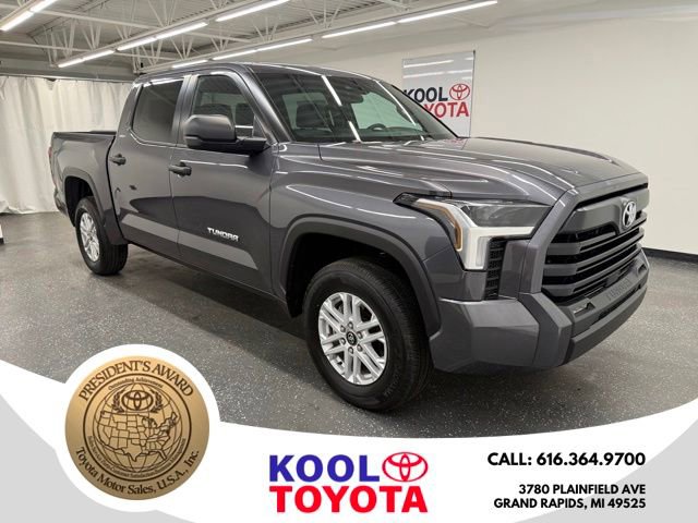 Certified 2025 Toyota Tundra SR5 AWD/4WD image 1