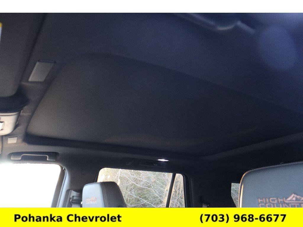 New 2026 Chevrolet Tahoe High Country image 19
