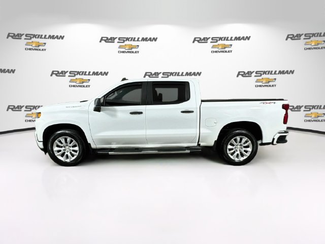 Used 2021 Chevrolet Silverado 1500 Custom w/ Safety Confidence Package AWD/4WD image 4