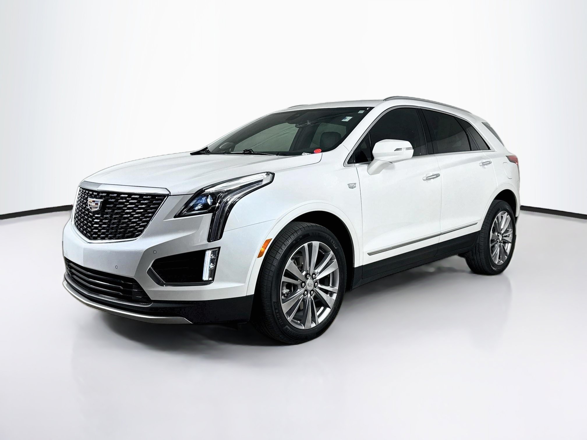 Used 2024 Cadillac XT5 Premium Luxury FWD image 4