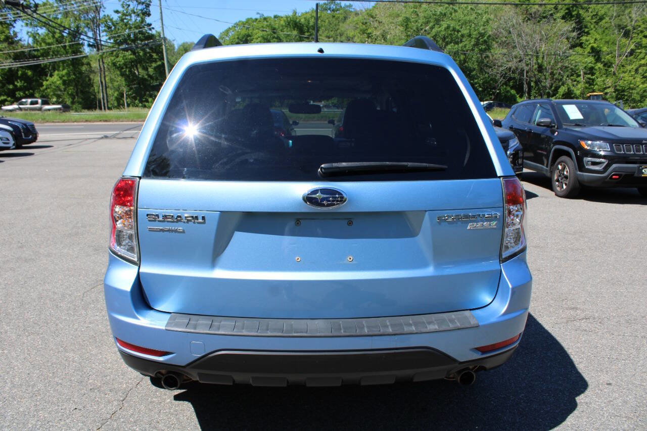 Used 2012 Subaru Forester 2.5X Limited AWD/4WD image 9