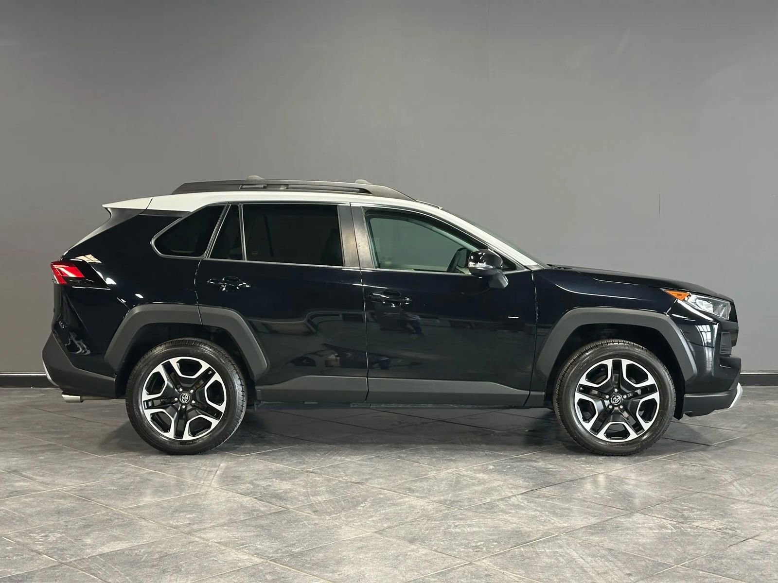 Used 2019 Toyota RAV4 Adventure w/ All Weather Liner Package AWD/4WD image 4