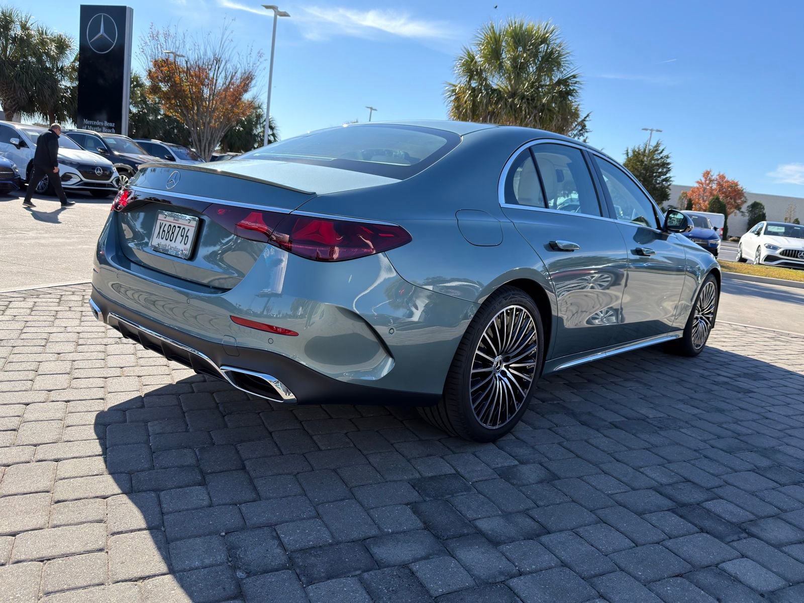 New 2026 Mercedes-Benz E 350 Sedan image 9