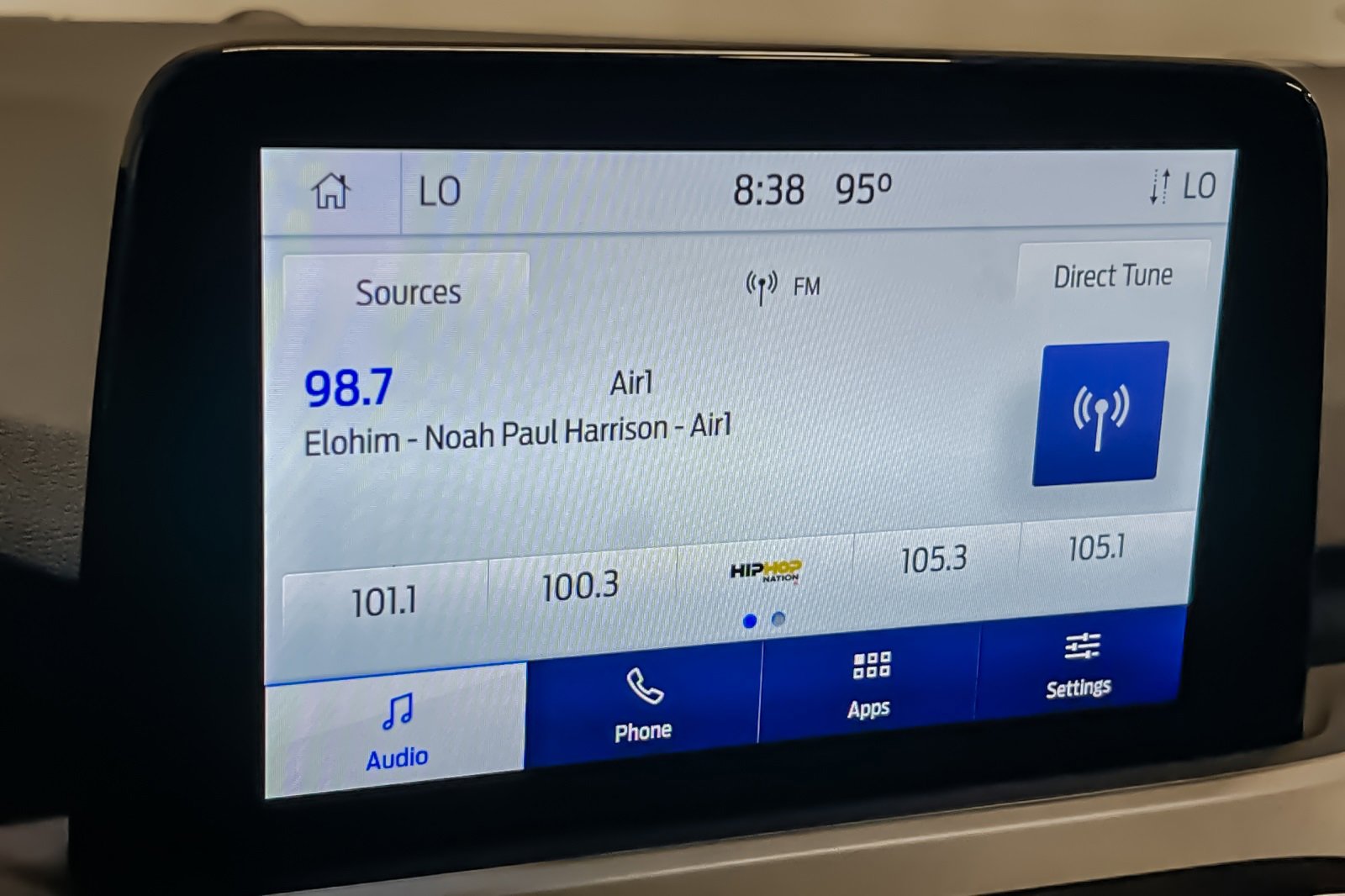 Used 2022 Ford Escape SEL image 18