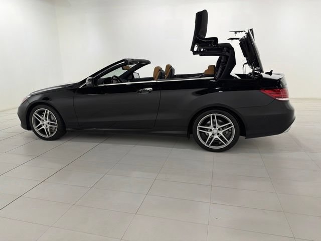 Used 2014 Mercedes-Benz E 550 Cabriolet image 3