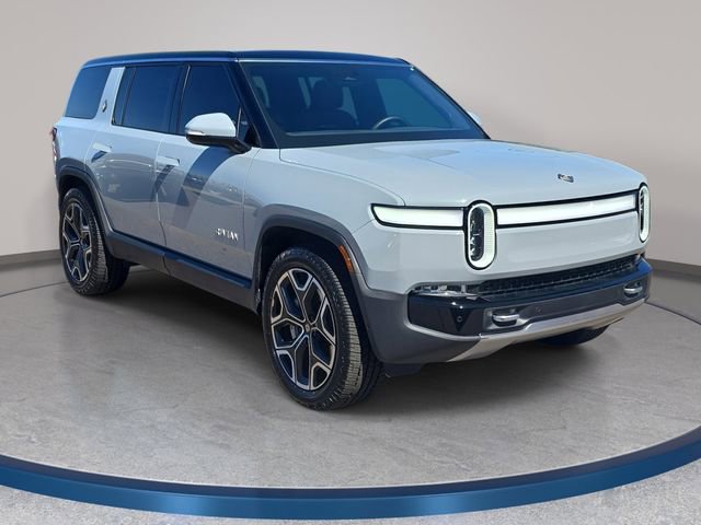 Used 2024 Rivian R1S Adventure image 4