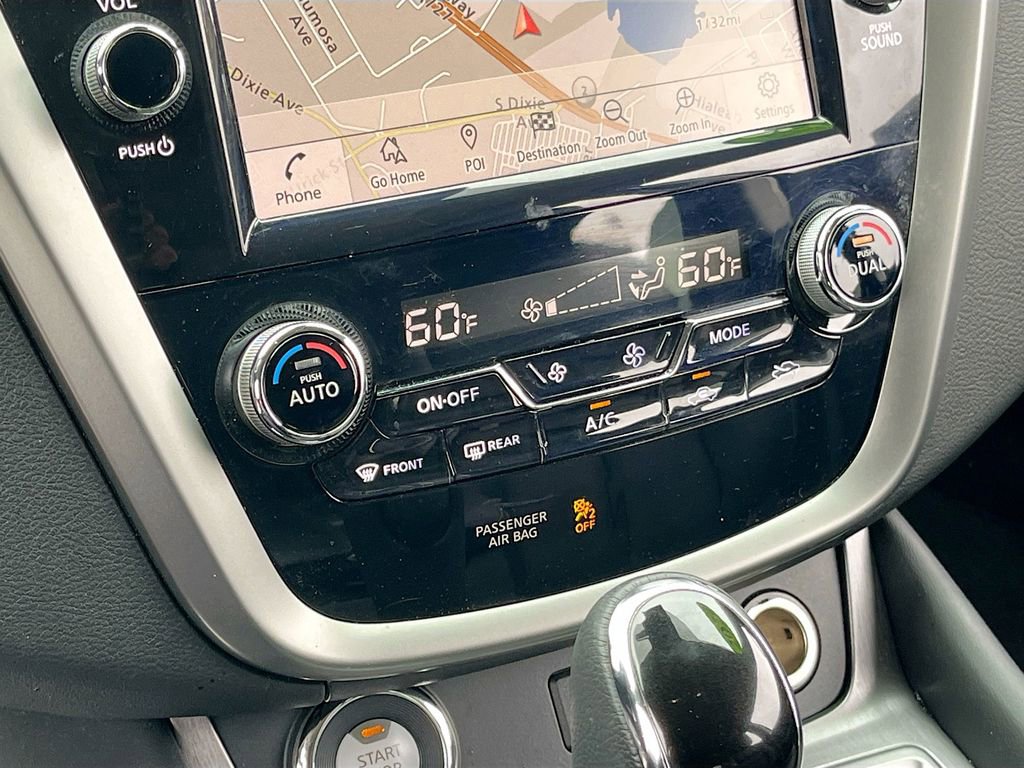 Used 2024 Nissan Murano SL image 16