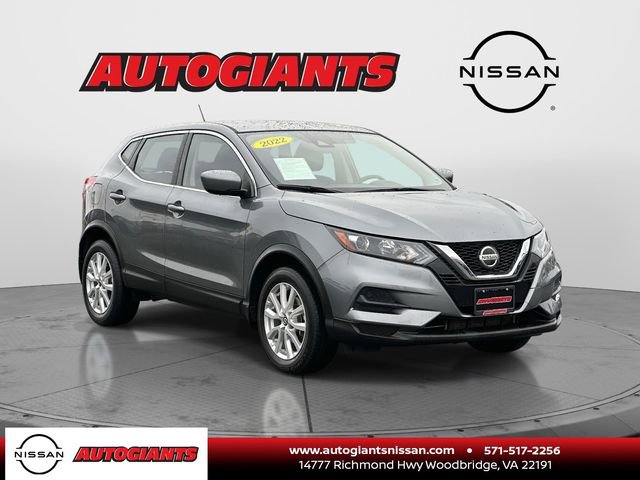Used 2022 Nissan Rogue Sport S image 1