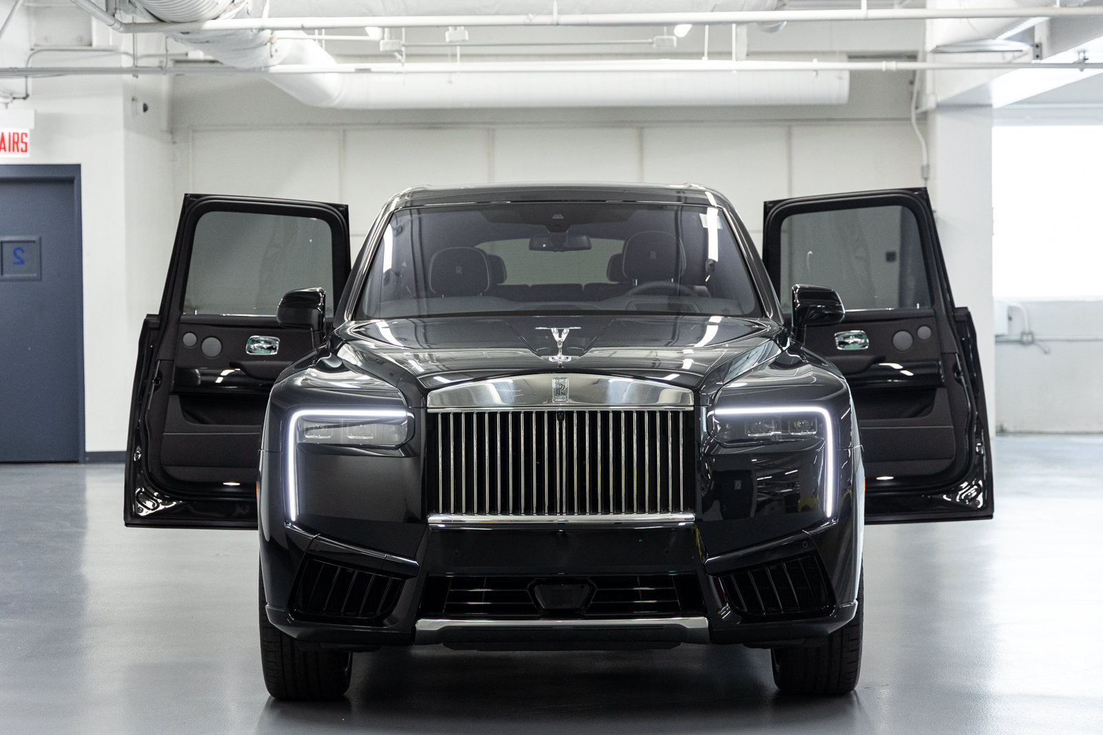 New 2027 Rolls-Royce Cullinan AWD/4WD image 22