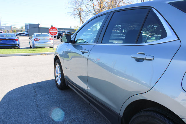 Used 2024 Chevrolet Equinox LT FWD image 44