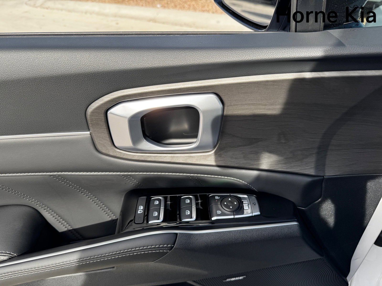 New 2026 Kia Sorento SX image 11