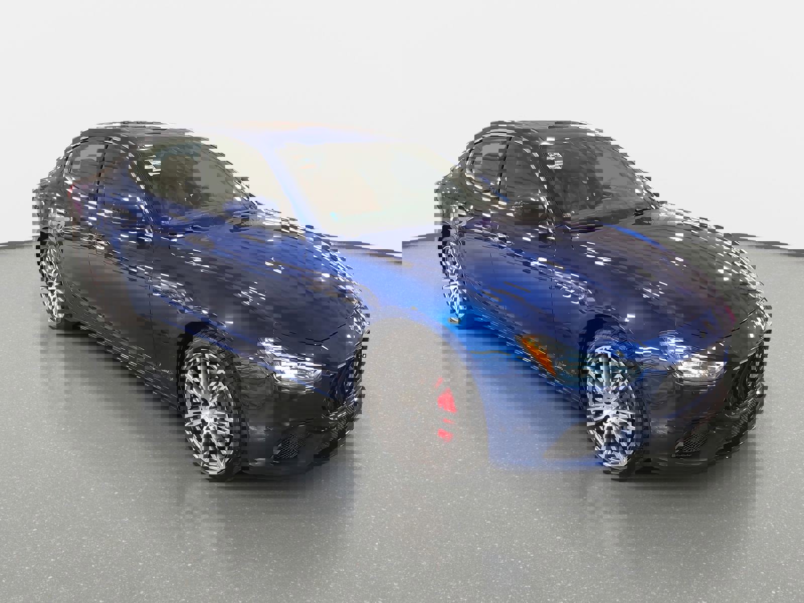 Used 2018 Maserati Ghibli S GranSport image 3