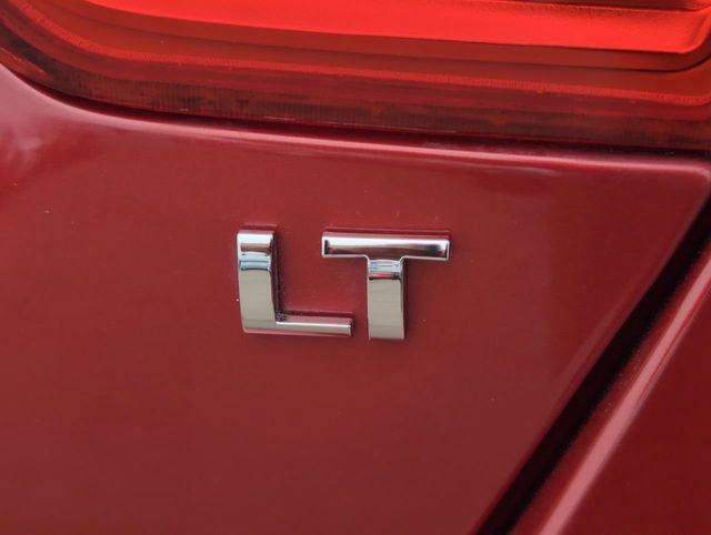 Certified 2015 Chevrolet Impala LT FWD image 30
