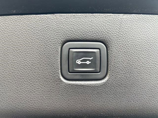 Used 2020 Chevrolet Blazer LT image 35