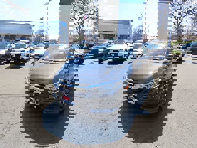 Used 2017 Honda Civic EX image 1