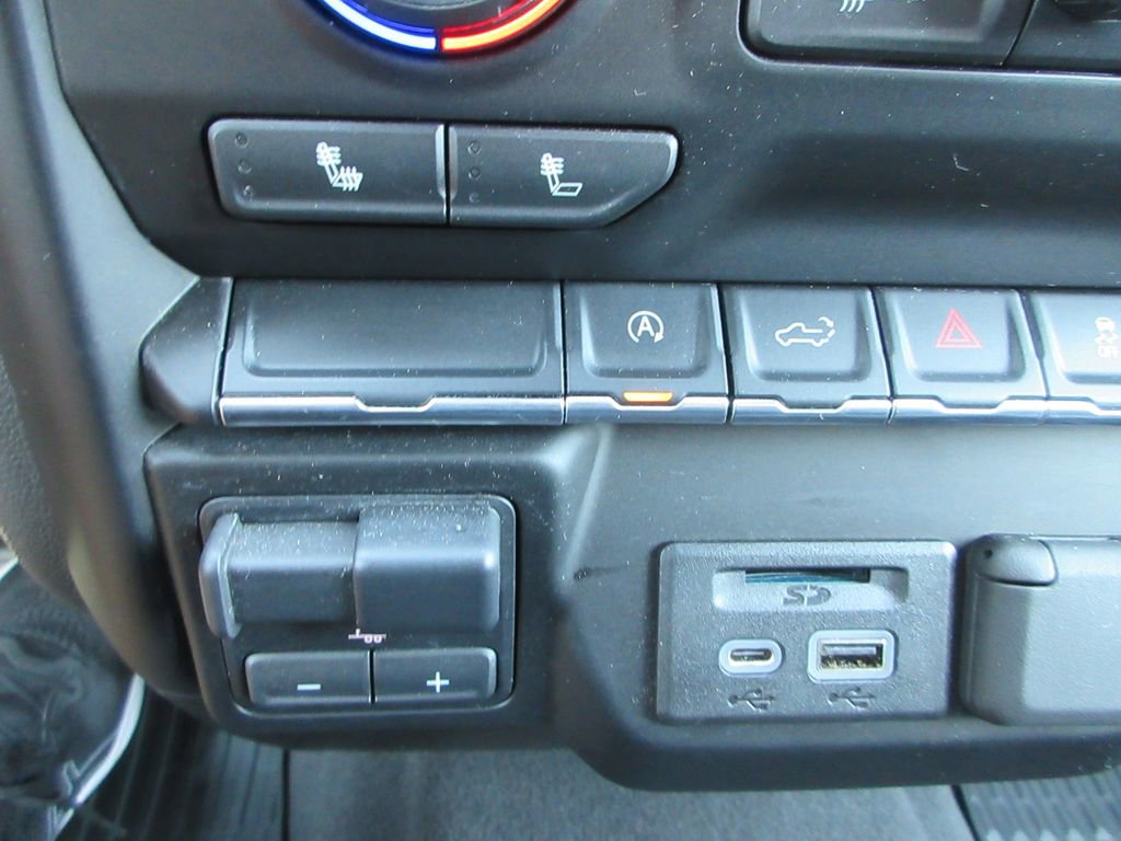 Used 2019 Chevrolet Silverado 1500 LT w/ All-Star Edition image 32