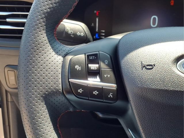 Certified 2024 Ford Escape ST-Line w/ Tech Pack #1 AWD/4WD image 20