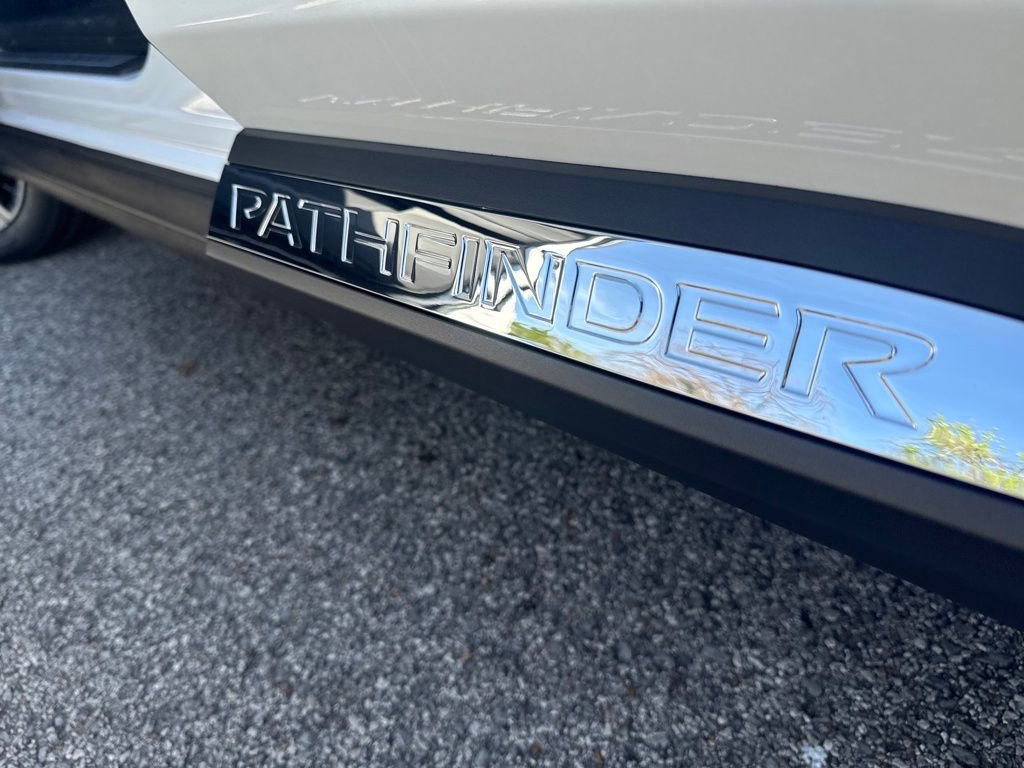 New 2026 Nissan Pathfinder Platinum FWD image 33