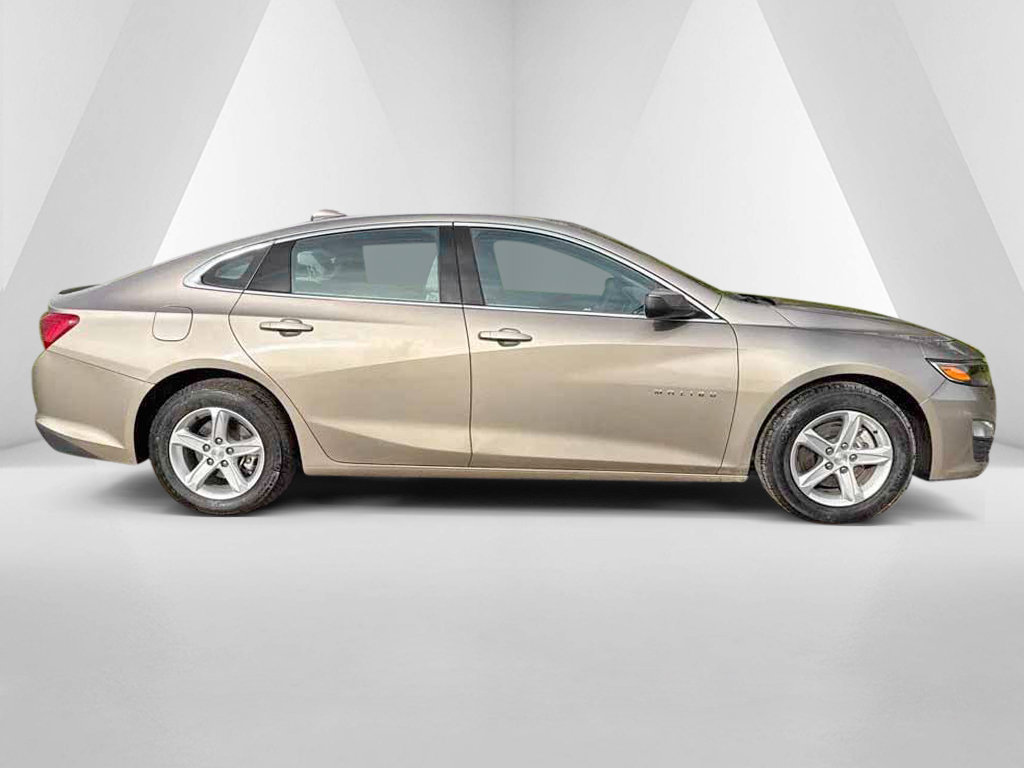 Used 2024 Chevrolet Malibu LT FWD image 8
