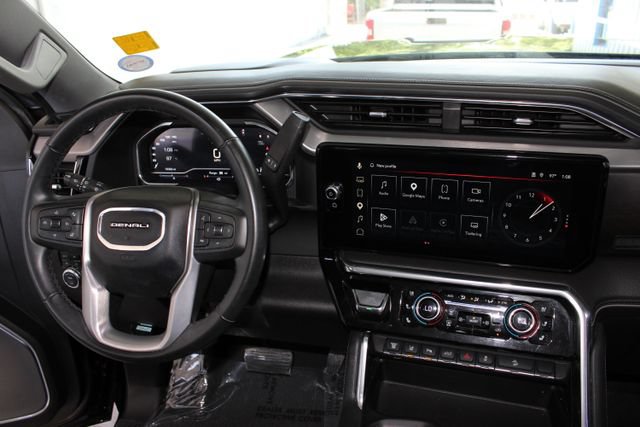 Used 2025 GMC Sierra 2500 Denali w/ Denali Reserve Package AWD/4WD image 32