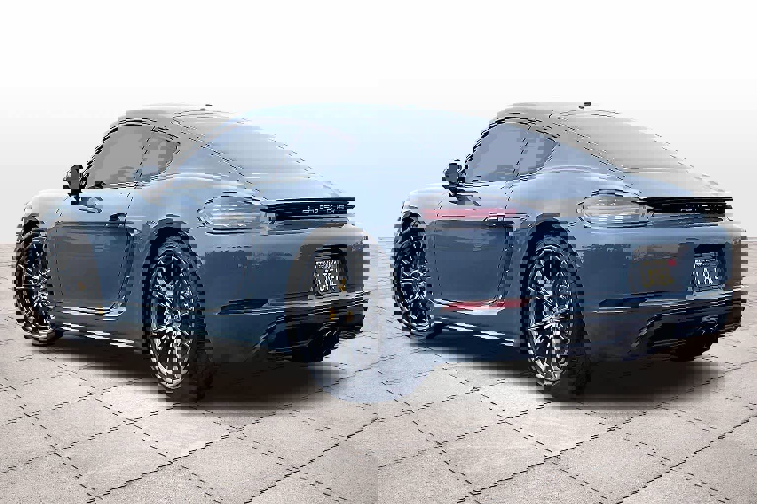 Used 2017 Porsche 718 Cayman S image 15