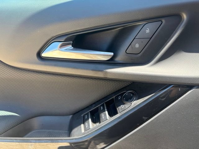 Used 2025 Chevrolet Equinox RS AWD/4WD image 24