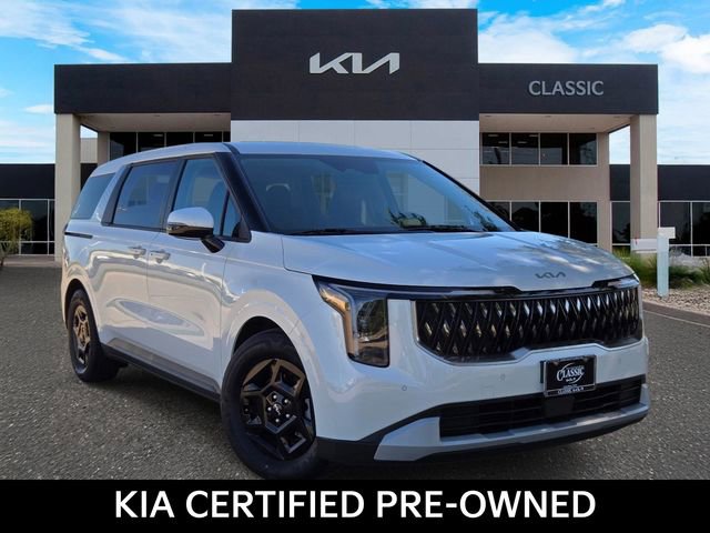 Certified 2025 Kia Carnival image 1