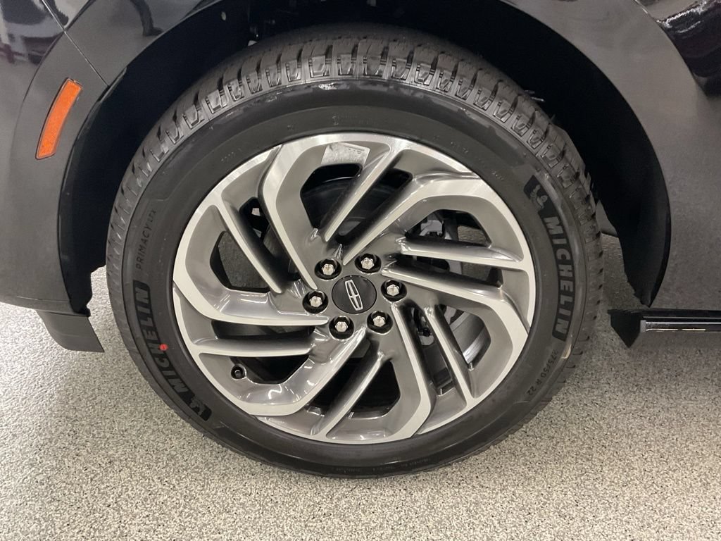 New 2027 Lincoln Navigator Reserve AWD/4WD image 9