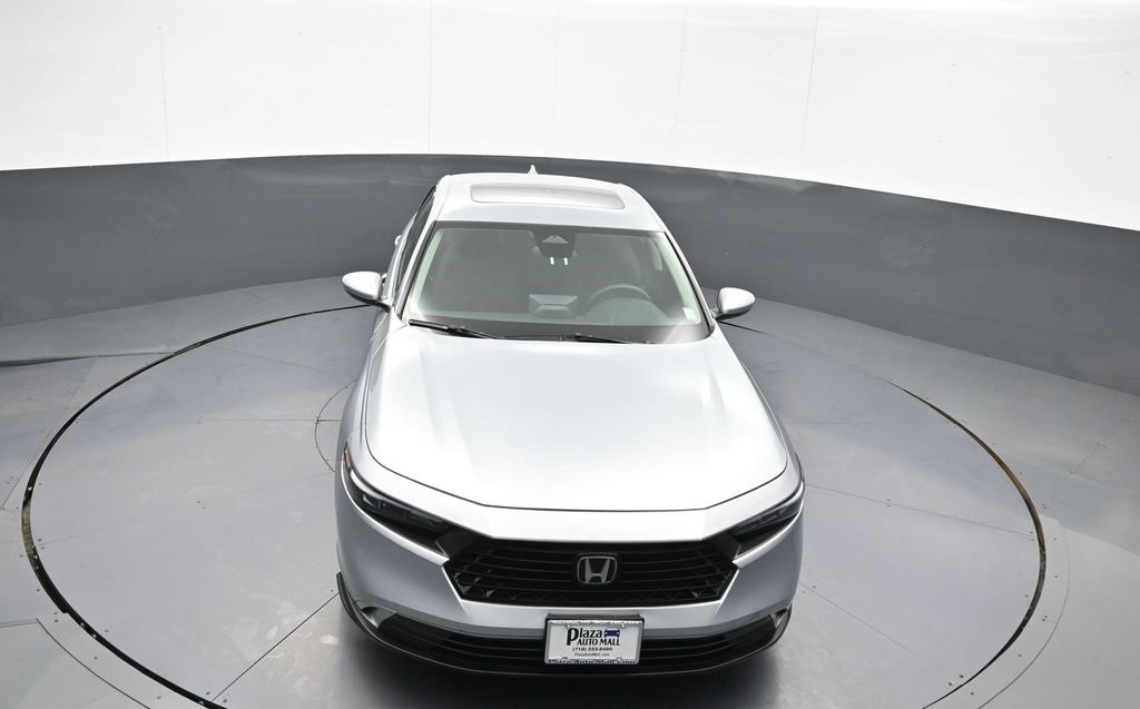 Certified 2024 Honda Accord EX image 35