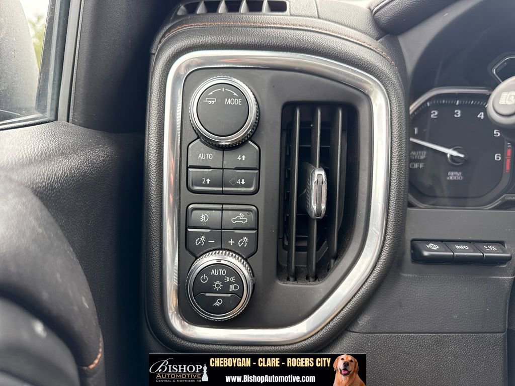 Used 2021 GMC Sierra 1500 AT4 w/ AT4 Value Package AWD/4WD image 19