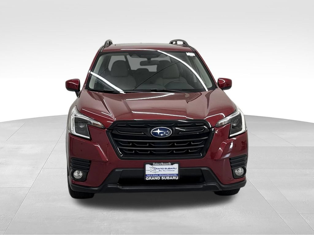 Used 2022 Subaru Forester Premium AWD/4WD image 11