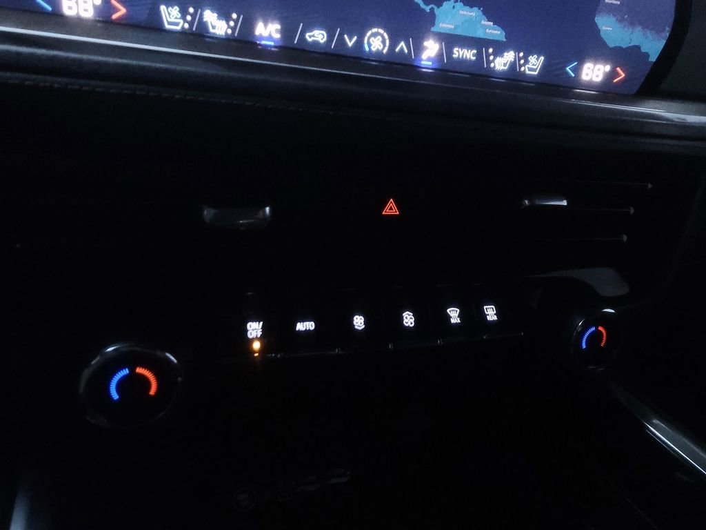 Used 2025 Chevrolet Tahoe High Country w/ Sun And Tow Package AWD/4WD image 19