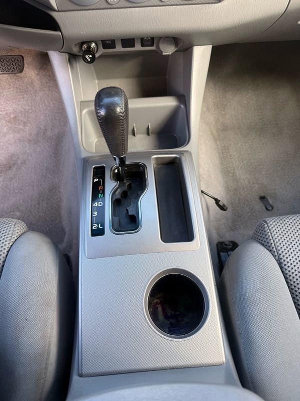 Used 2010 Toyota Tacoma 4x4 Double Cab image 22