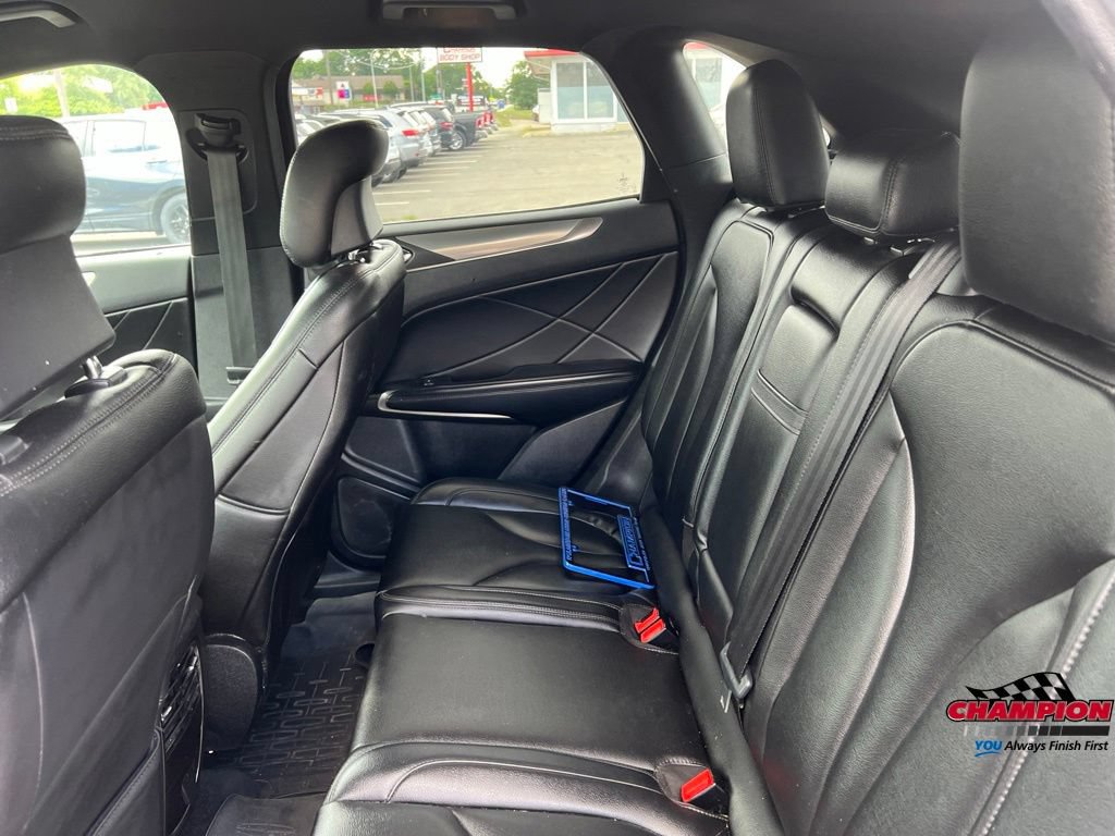 Used 2017 Lincoln MKC Premiere FWD image 18