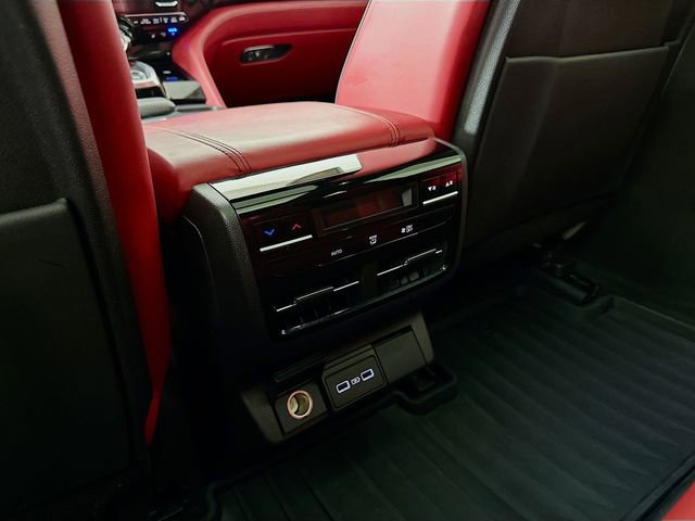 Used 2023 Acura MDX A-Spec image 8