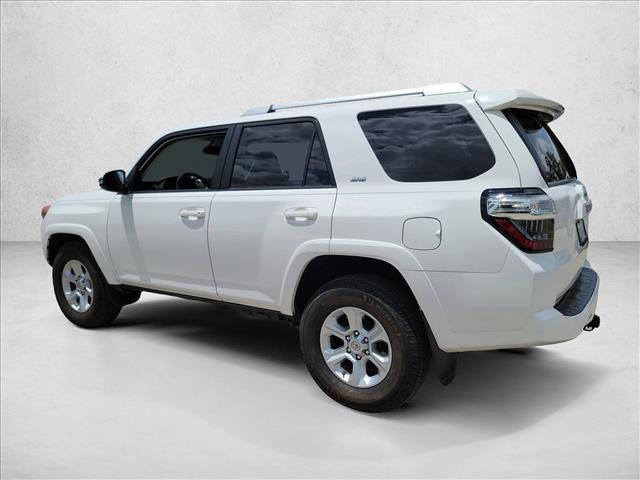 Used 2017 Toyota 4Runner SR5 Premium RWD image 6