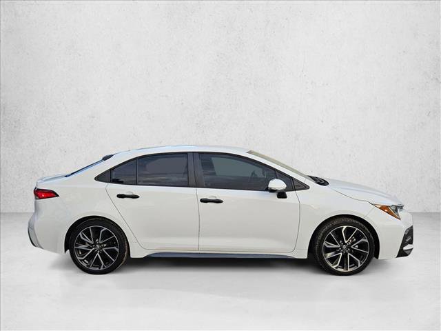 Used 2022 Toyota Corolla SE FWD image 4