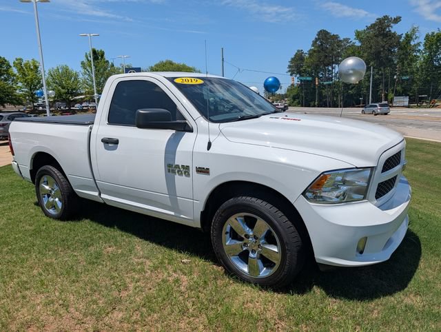 Used 2019 RAM 1500 Express RWD image 34