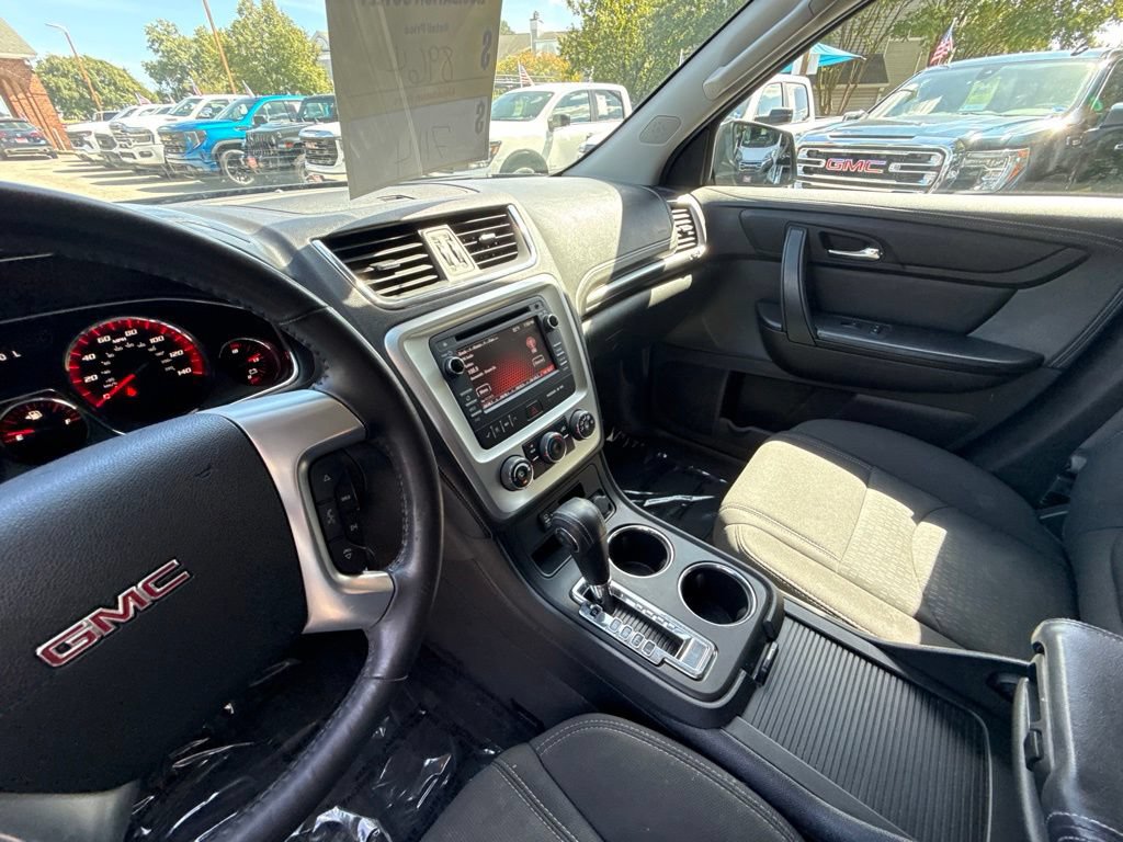 Used 2015 GMC Acadia SLE FWD image 14
