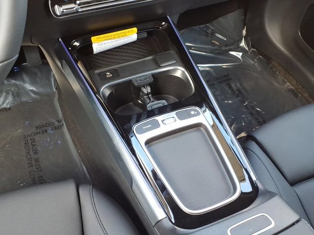 New 2026 Mercedes-Benz GLB 250 4MATIC image 7