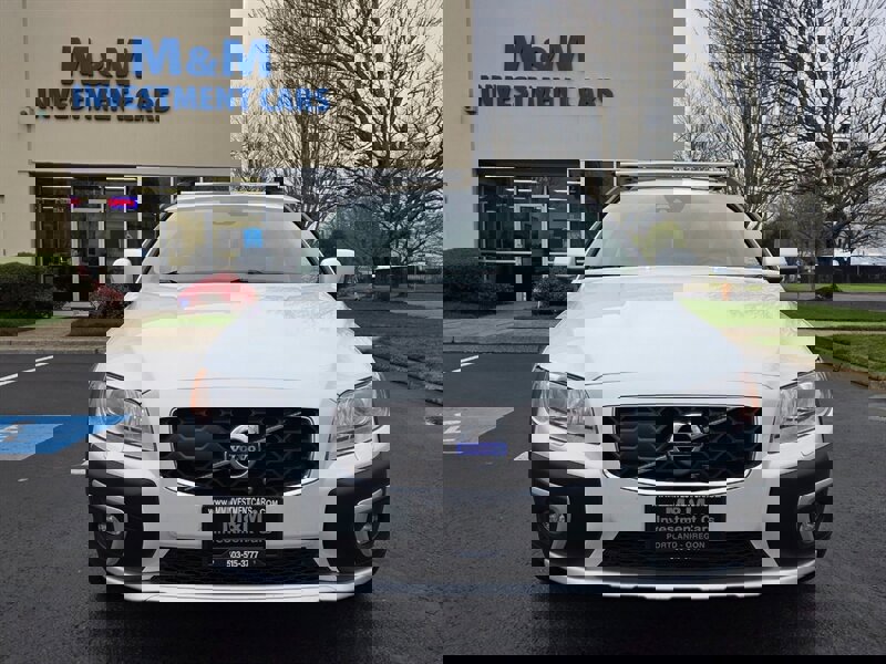 Used 2015 Volvo XC70 T6 Platinum w/ Protection Package image 5