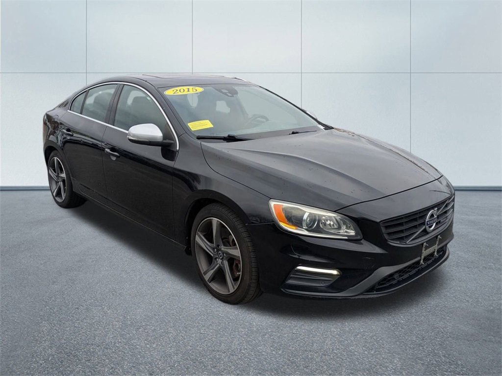 Used 2015 Volvo S60 T6 R-Design
